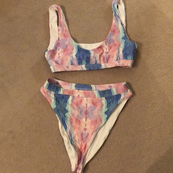 2 pc bikini, high waisted, cheeky cut (large) - Picture 3 of 3